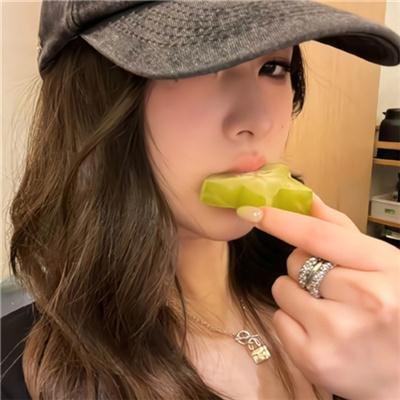 抓痕和乌鸦